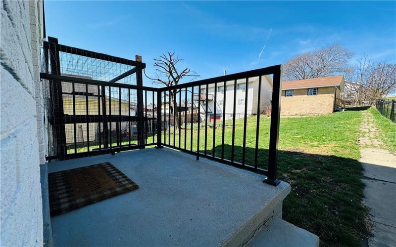 62 Laurel Ave, Washington, 15301, 3 Bedrooms Bedrooms, 8 Rooms Rooms,1 BathroomBathrooms,Residential,For Sale,Laurel Ave,1686272