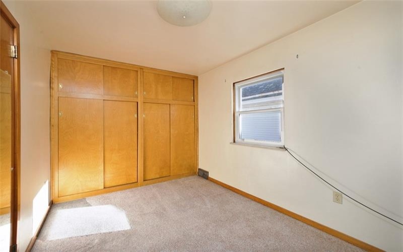 204 Liberty Street, Perryopolis, 15473, 3 Bedrooms Bedrooms, 10 Rooms Rooms,1.2 BathroomsBathrooms,Residential,For Sale,Liberty Street,1686473