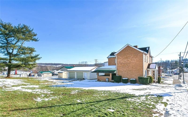 204 Liberty Street, Perryopolis, 15473, 3 Bedrooms Bedrooms, 10 Rooms Rooms,1.2 BathroomsBathrooms,Residential,For Sale,Liberty Street,1686473