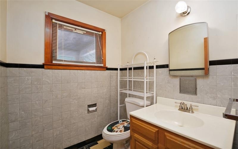 204 Liberty Street, Perryopolis, 15473, 3 Bedrooms Bedrooms, 10 Rooms Rooms,1.2 BathroomsBathrooms,Residential,For Sale,Liberty Street,1686473