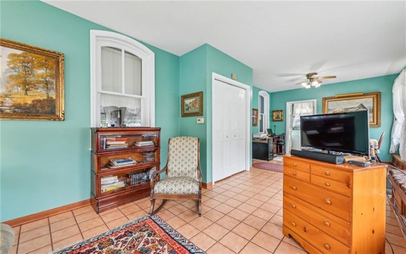 737 Buttermore Road, Ruffs Dale, 15679, 4 Bedrooms Bedrooms, 11 Rooms Rooms,2 BathroomsBathrooms,Residential,For Sale,Buttermore Road,1686556