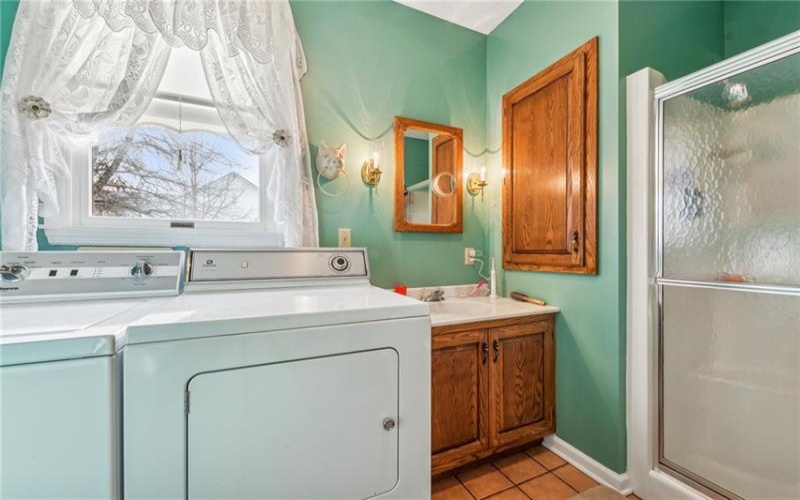 737 Buttermore Road, Ruffs Dale, 15679, 4 Bedrooms Bedrooms, 11 Rooms Rooms,2 BathroomsBathrooms,Residential,For Sale,Buttermore Road,1686556
