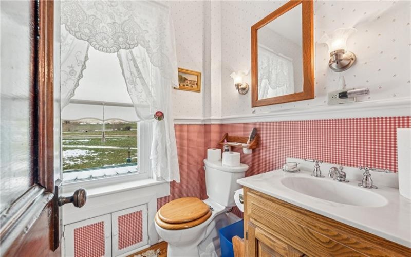 737 Buttermore Road, Ruffs Dale, 15679, 4 Bedrooms Bedrooms, 11 Rooms Rooms,2 BathroomsBathrooms,Residential,For Sale,Buttermore Road,1686556