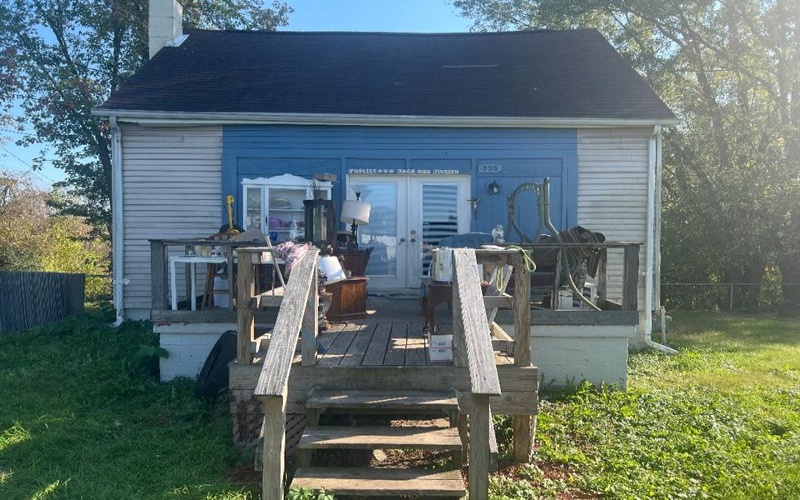 335 Peach St, Masontown, 15461, 3 Bedrooms Bedrooms, ,1 BathroomBathrooms,Residential,For Sale,Peach St,1686889