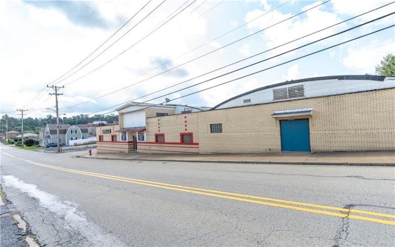 200 Baughman Ave, Jeannette, 15644, ,Commercial-industrial-business,For Sale,Baughman Ave,1686914