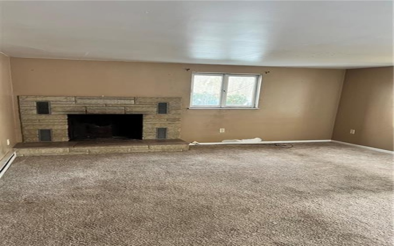 610 Olive St, Seward, 15954, 3 Bedrooms Bedrooms, 7 Rooms Rooms,2.1 BathroomsBathrooms,Residential,For Sale,Olive St,1686943