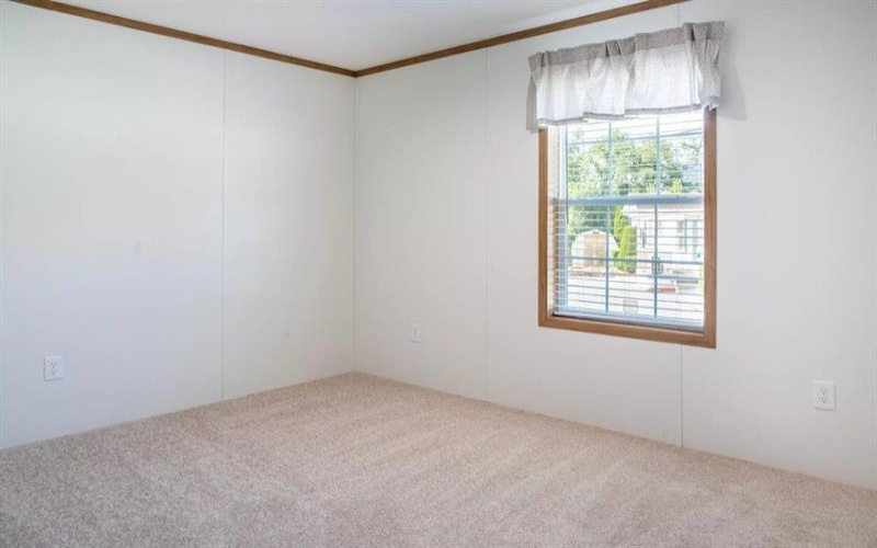 140 Roundtop Circle, Scottdale, 15683, 2 Bedrooms Bedrooms, ,2 BathroomsBathrooms,Residential,For Sale,Roundtop Circle,1686964