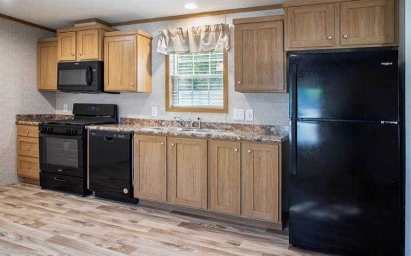 140 Roundtop Circle, Scottdale, 15683, 2 Bedrooms Bedrooms, ,2 BathroomsBathrooms,Residential,For Sale,Roundtop Circle,1686964
