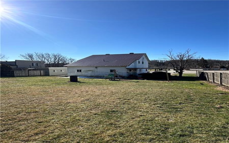 13 Legion St, Republic, 15475, ,Multi-unit,For Sale,Legion St,1686989