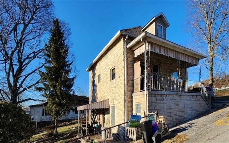 2013 East St, Cardale, 15420, 3 Bedrooms Bedrooms, ,1 BathroomBathrooms,Residential,For Sale,East St,1686956