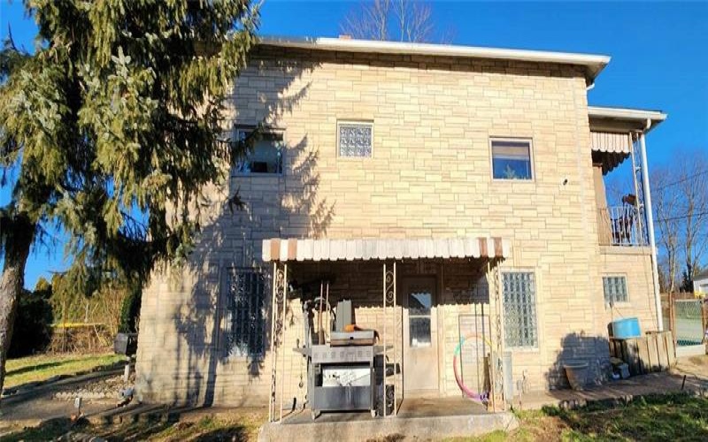 2013 East St, Cardale, 15420, 3 Bedrooms Bedrooms, ,1 BathroomBathrooms,Residential,For Sale,East St,1686956