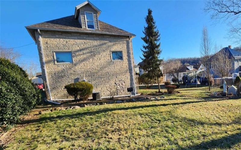 2013 East St, Cardale, 15420, 3 Bedrooms Bedrooms, ,1 BathroomBathrooms,Residential,For Sale,East St,1686956
