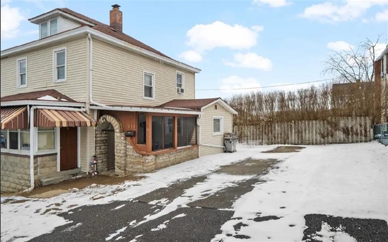 311 Jamison Ave, Greensburg, 15601, 4 Bedrooms Bedrooms, 10 Rooms Rooms,2.1 BathroomsBathrooms,Residential,For Sale,Jamison Ave,1687009