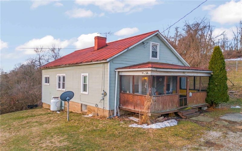 412 Majorsville Road, West Finley, 15377, 2 Bedrooms Bedrooms, 5 Rooms Rooms,1 BathroomBathrooms,Residential,For Sale,Majorsville Road,1687045