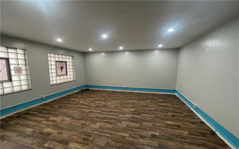 410 McKean, Donora, 15033, 6 Bedrooms Bedrooms, 12 Rooms Rooms,0.3 BathroomBathrooms,Residential,For Sale,McKean,1687048