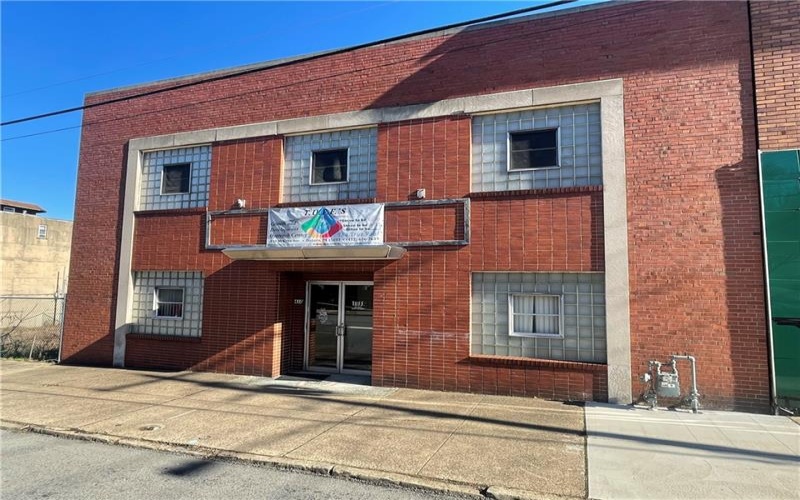 410 McKean, Donora, 15033, 6 Bedrooms Bedrooms, 12 Rooms Rooms,0.3 BathroomBathrooms,Residential,For Sale,McKean,1687048