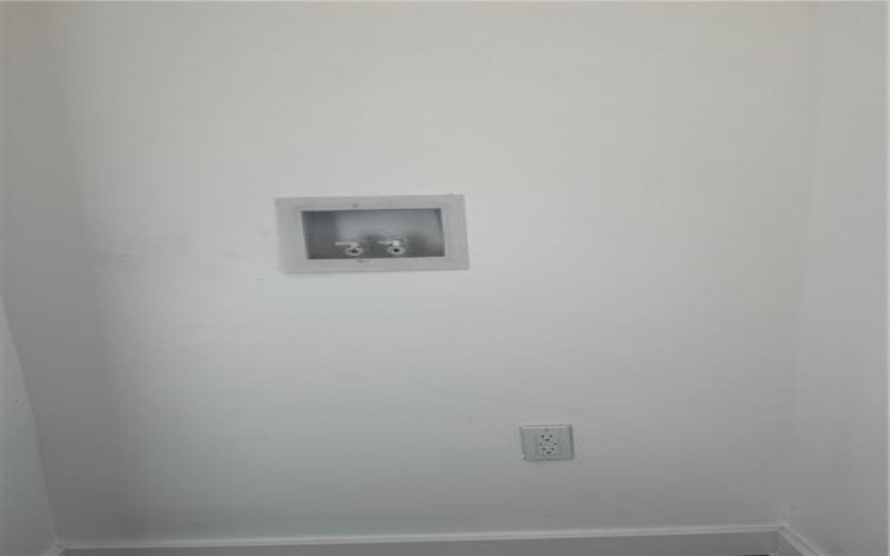 514 N Pittsburgh St, Connellsville, 15683, 3 Bedrooms Bedrooms, ,1 BathroomBathrooms,Lease,For Sale,N Pittsburgh St,1667712
