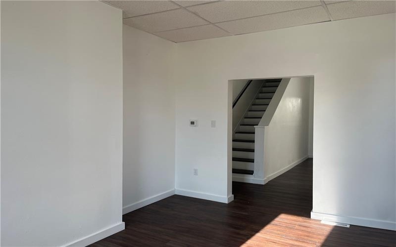 514 N Pittsburgh St, Connellsville, 15683, 3 Bedrooms Bedrooms, ,1 BathroomBathrooms,Lease,For Sale,N Pittsburgh St,1667712