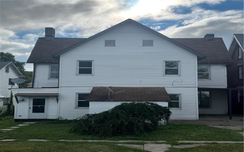 514 N Pittsburgh St, Connellsville, 15683, 3 Bedrooms Bedrooms, ,1 BathroomBathrooms,Lease,For Sale,N Pittsburgh St,1667712