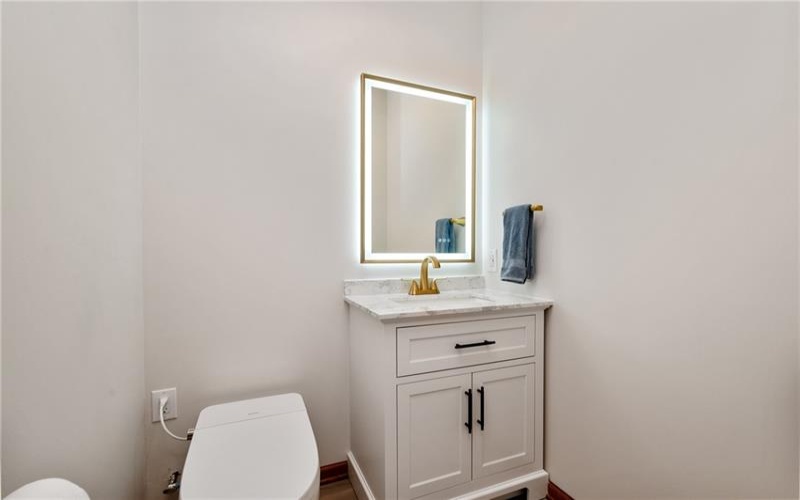 195 Fairway Landings Dr, Canonsburg, 15317, 3 Bedrooms Bedrooms, ,2.1 BathroomsBathrooms,Residential,For Sale,Fairway Landings Dr,1687224