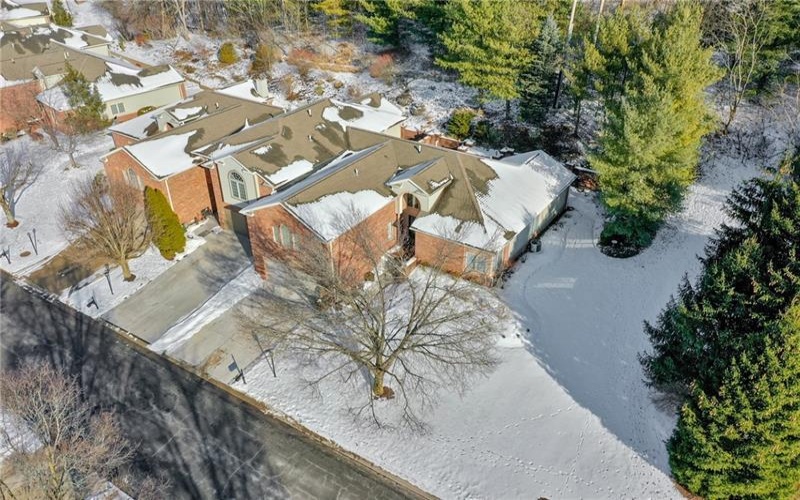 195 Fairway Landings Dr, Canonsburg, 15317, 3 Bedrooms Bedrooms, ,2.1 BathroomsBathrooms,Residential,For Sale,Fairway Landings Dr,1687224