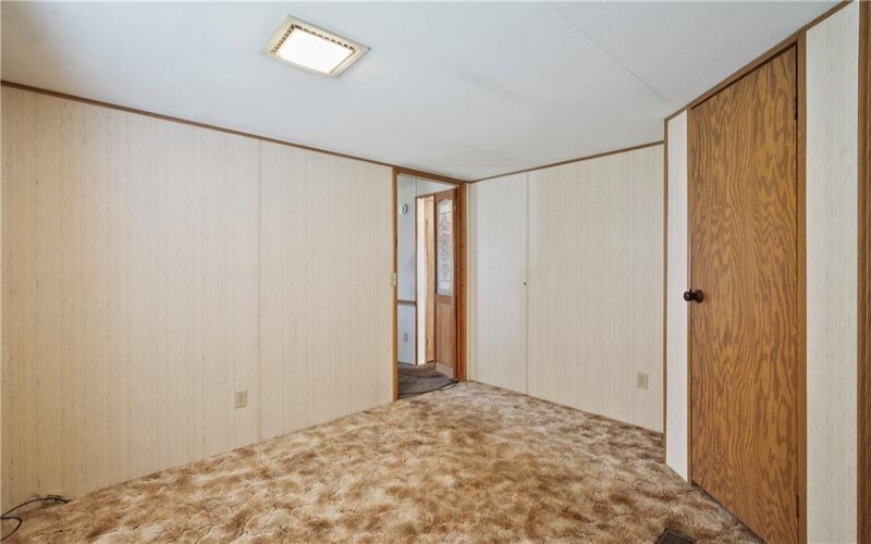 106 Seslar St, Jeanette, 15644, 3 Bedrooms Bedrooms, 7 Rooms Rooms,2 BathroomsBathrooms,Residential,For Sale,Seslar St,1687240