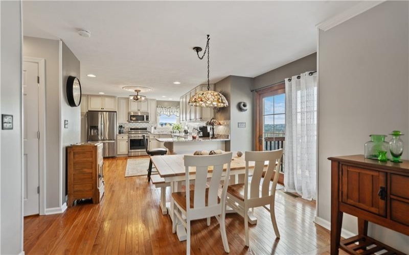 204 Rolling Hill Farm Dr, West Newton, 15089, 3 Bedrooms Bedrooms, ,3.1 BathroomsBathrooms,Residential,For Sale,Rolling Hill Farm Dr,1687260
