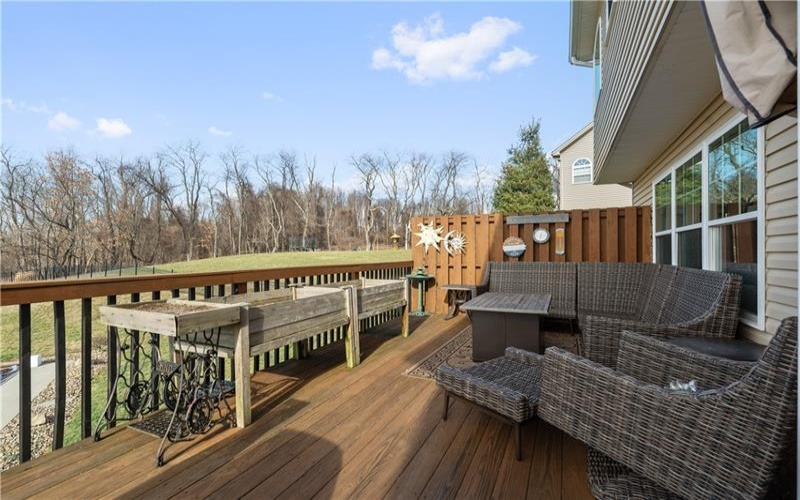204 Rolling Hill Farm Dr, West Newton, 15089, 3 Bedrooms Bedrooms, ,3.1 BathroomsBathrooms,Residential,For Sale,Rolling Hill Farm Dr,1687260