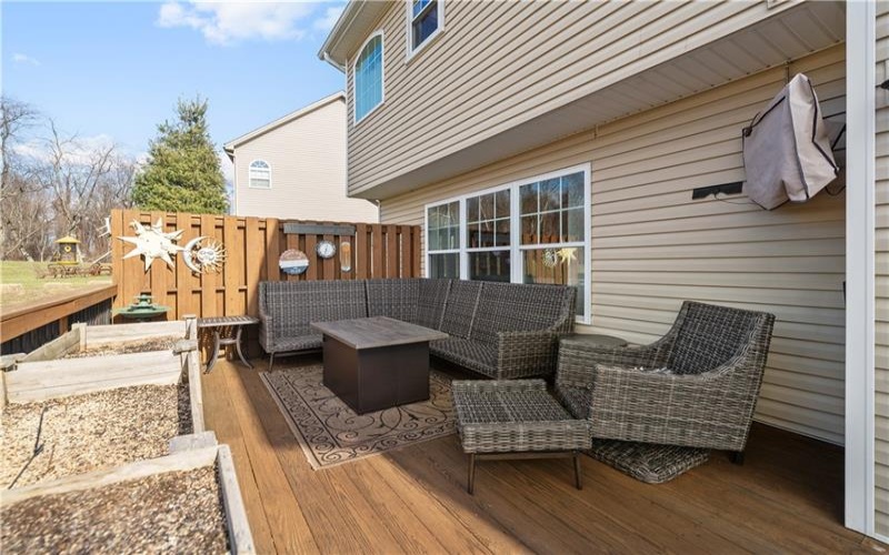 204 Rolling Hill Farm Dr, West Newton, 15089, 3 Bedrooms Bedrooms, ,3.1 BathroomsBathrooms,Residential,For Sale,Rolling Hill Farm Dr,1687260