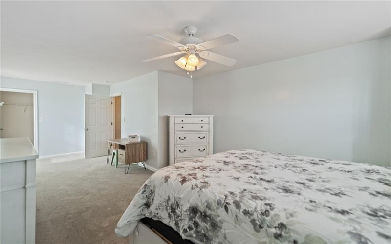 204 Rolling Hill Farm Dr, West Newton, 15089, 3 Bedrooms Bedrooms, ,3.1 BathroomsBathrooms,Residential,For Sale,Rolling Hill Farm Dr,1687260