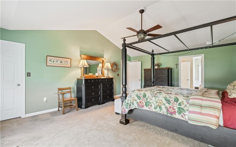 204 Rolling Hill Farm Dr, West Newton, 15089, 3 Bedrooms Bedrooms, ,3.1 BathroomsBathrooms,Residential,For Sale,Rolling Hill Farm Dr,1687260