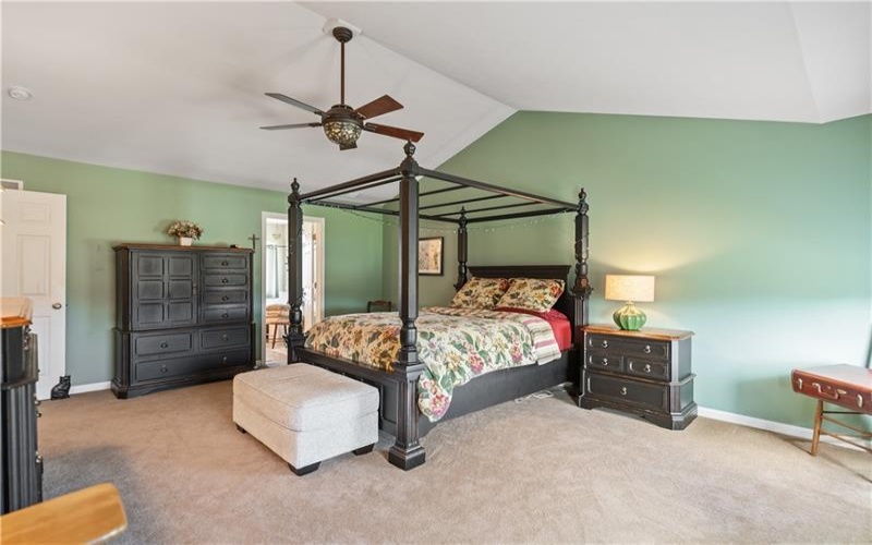 204 Rolling Hill Farm Dr, West Newton, 15089, 3 Bedrooms Bedrooms, ,3.1 BathroomsBathrooms,Residential,For Sale,Rolling Hill Farm Dr,1687260