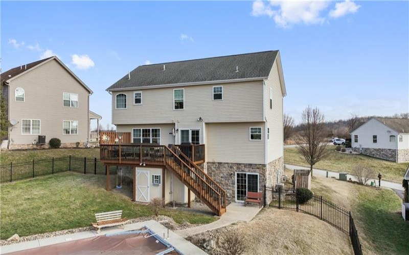 204 Rolling Hill Farm Dr, West Newton, 15089, 3 Bedrooms Bedrooms, ,3.1 BathroomsBathrooms,Residential,For Sale,Rolling Hill Farm Dr,1687260