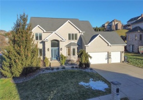 713 Bradgate Dr, Irwin, 15642, 4 Bedrooms Bedrooms, 12 Rooms Rooms,3.1 BathroomsBathrooms,Residential,For Sale,Bradgate Dr,1687288