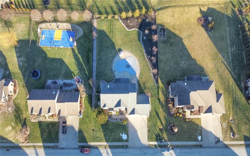 713 Bradgate Dr, Irwin, 15642, 4 Bedrooms Bedrooms, 12 Rooms Rooms,3.1 BathroomsBathrooms,Residential,For Sale,Bradgate Dr,1687288