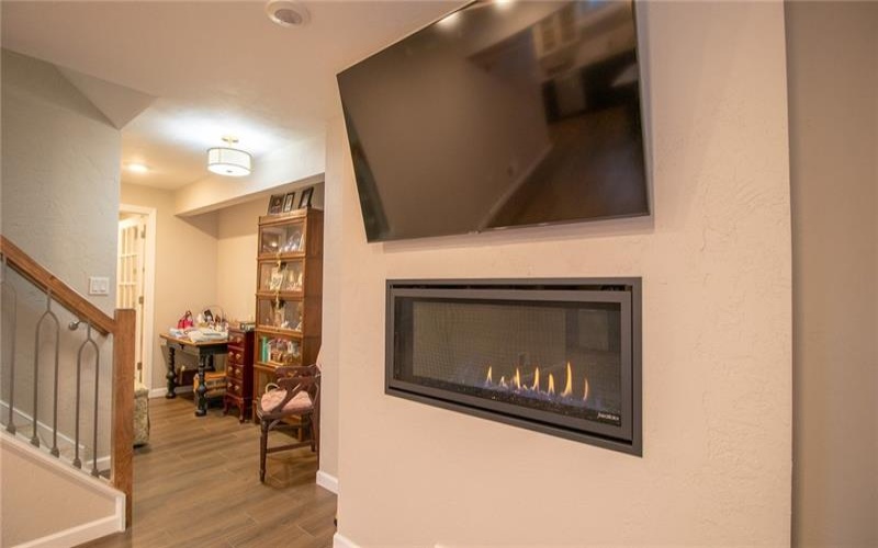 713 Bradgate Dr, Irwin, 15642, 4 Bedrooms Bedrooms, 12 Rooms Rooms,3.1 BathroomsBathrooms,Residential,For Sale,Bradgate Dr,1687288