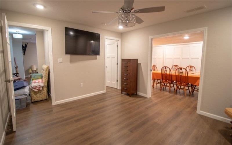 713 Bradgate Dr, Irwin, 15642, 4 Bedrooms Bedrooms, 12 Rooms Rooms,3.1 BathroomsBathrooms,Residential,For Sale,Bradgate Dr,1687288