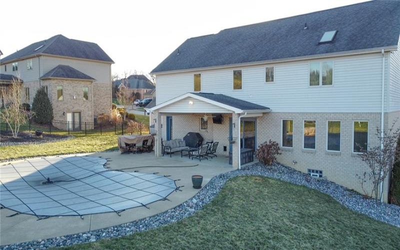 713 Bradgate Dr, Irwin, 15642, 4 Bedrooms Bedrooms, 12 Rooms Rooms,3.1 BathroomsBathrooms,Residential,For Sale,Bradgate Dr,1687288