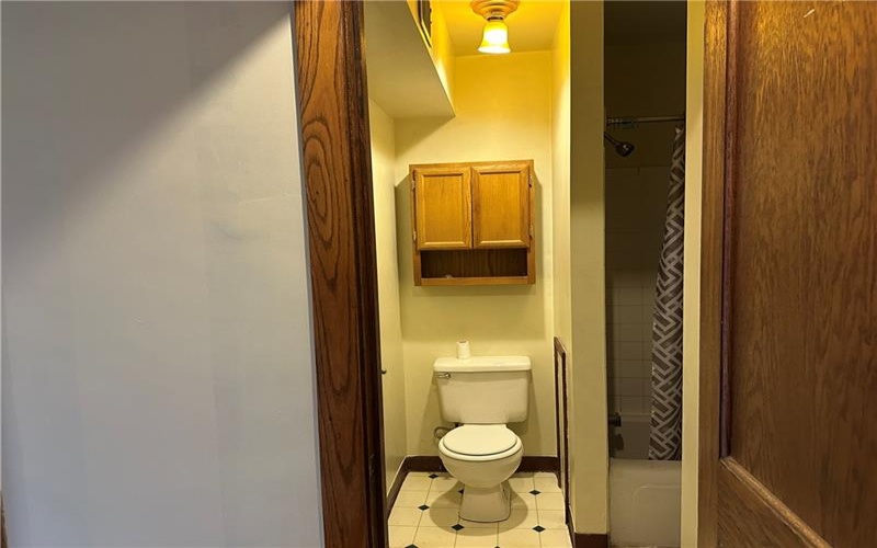 37 Beeson Boulevard, Uniontown, 15401, 2 Bedrooms Bedrooms, ,1 BathroomBathrooms,Lease,For Sale,Beeson Boulevard,1687237