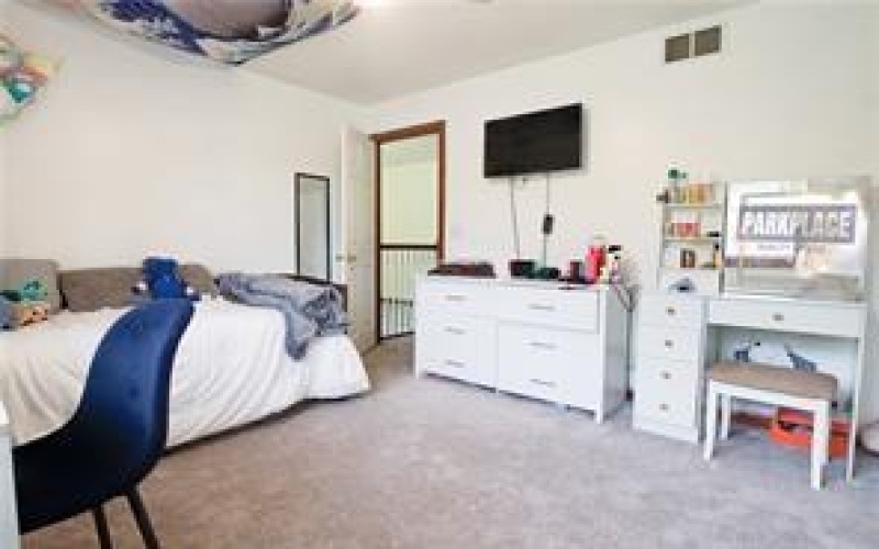 520 Royalty Drive, Uniontown, 15401, 4 Bedrooms Bedrooms, ,2.2 BathroomsBathrooms,Residential,For Sale,Royalty Drive,1687400