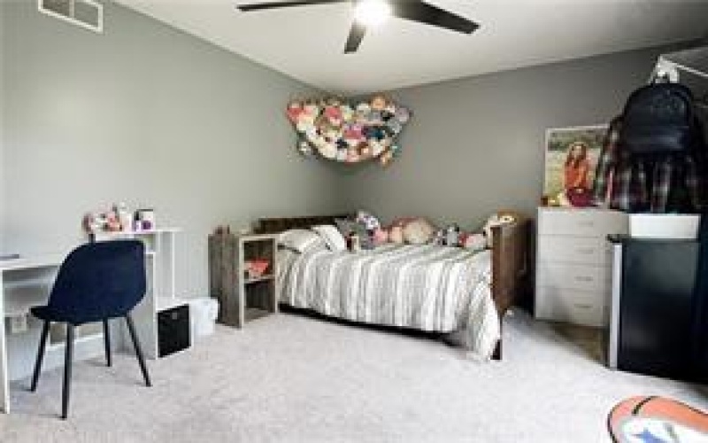 520 Royalty Drive, Uniontown, 15401, 4 Bedrooms Bedrooms, ,2.2 BathroomsBathrooms,Residential,For Sale,Royalty Drive,1687400