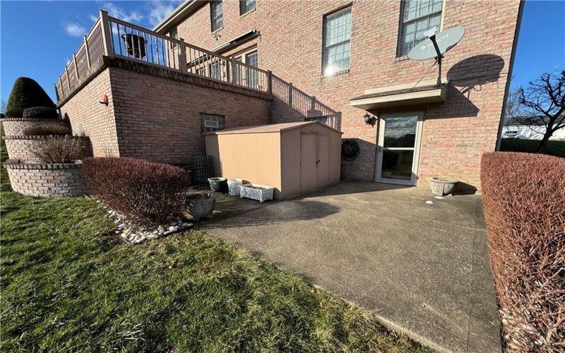 602 Skyline Drive, Rostraver Township, 15012, 4 Bedrooms Bedrooms, 14 Rooms Rooms,3.1 BathroomsBathrooms,Residential,For Sale,Skyline Drive,1687164