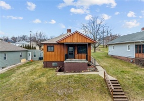 315 3rd Ave, Langeloth, 15054, 2 Bedrooms Bedrooms, ,1 BathroomBathrooms,Residential,For Sale,3rd Ave,1687620
