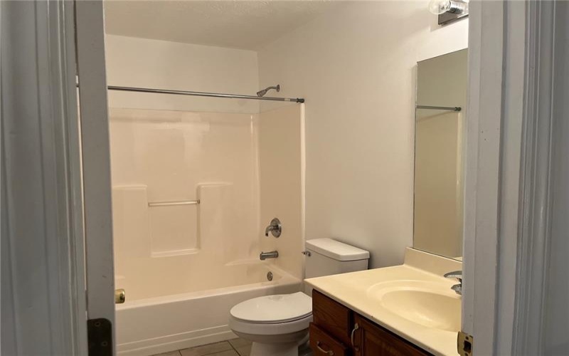 2003 TRAIL SIDE COURT, Jeannette, 15644, 3 Bedrooms Bedrooms, 7 Rooms Rooms,2.1 BathroomsBathrooms,Residential,For Sale,TRAIL SIDE COURT,1687663