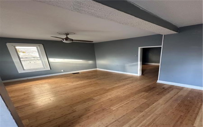 514 McKinley Avenue, East Vandergrift, 15629, 3 Bedrooms Bedrooms, ,1 BathroomBathrooms,Residential,For Sale,McKinley Avenue,1687573