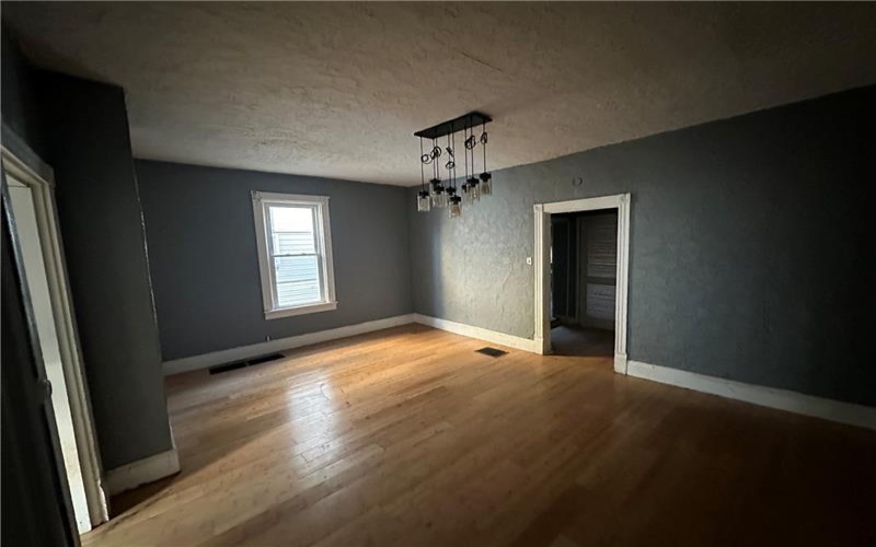 514 McKinley Avenue, East Vandergrift, 15629, 3 Bedrooms Bedrooms, ,1 BathroomBathrooms,Residential,For Sale,McKinley Avenue,1687573