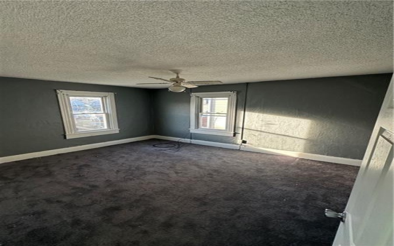 514 McKinley Avenue, East Vandergrift, 15629, 3 Bedrooms Bedrooms, ,1 BathroomBathrooms,Residential,For Sale,McKinley Avenue,1687573