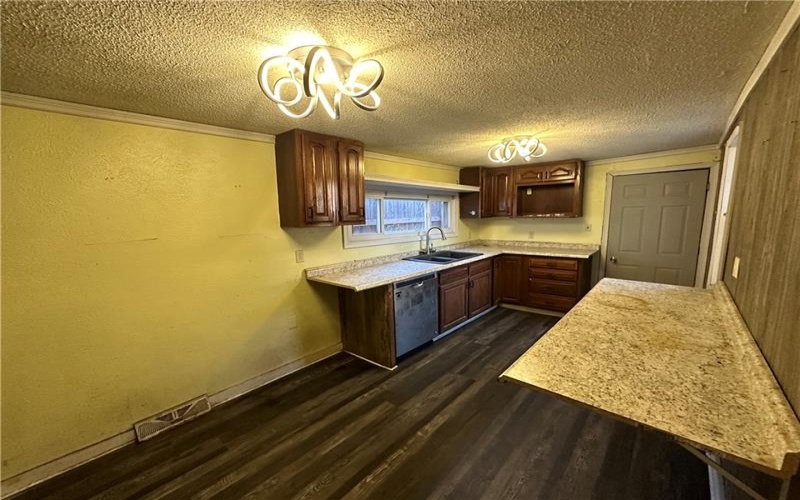 514 McKinley Avenue, East Vandergrift, 15629, 3 Bedrooms Bedrooms, ,1 BathroomBathrooms,Residential,For Sale,McKinley Avenue,1687573