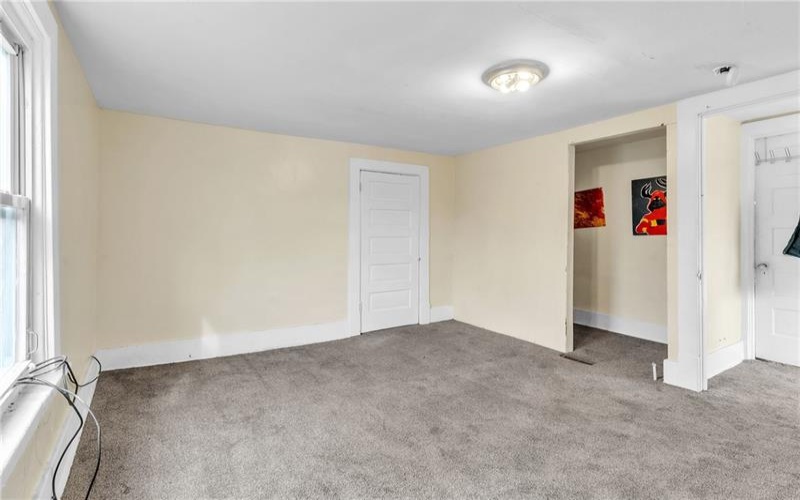 1233 Kenneth Avenue, New Kensington, 15068, 5 Bedrooms Bedrooms, ,1 BathroomBathrooms,Residential,For Sale,Kenneth Avenue,1687640