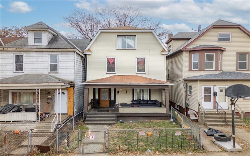 1233 Kenneth Avenue, New Kensington, 15068, 5 Bedrooms Bedrooms, ,1 BathroomBathrooms,Residential,For Sale,Kenneth Avenue,1687640